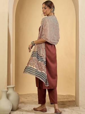 Women Ethnic Motifs Regular Kurta with Trousers & With Dupatta 3