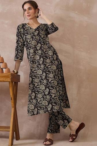 Women Floral Printed Regular Pure Cotton Kurta with Trousers