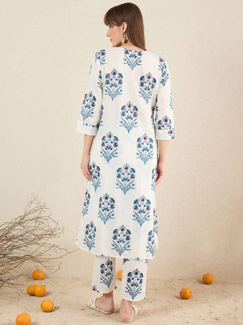 Women Floral Printed Cotton Kurta with Trousers
