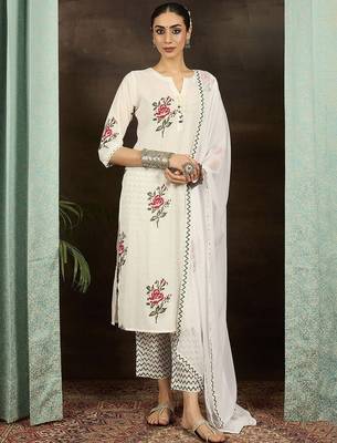 Women Floral Printed Cotton Kurta with Trousers & With Dupatta 2