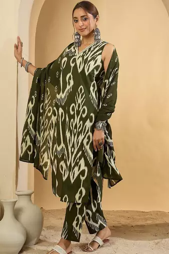 Women Geometric Printed Regular Pure Cotton Kurta with Trousers & With Dupatta