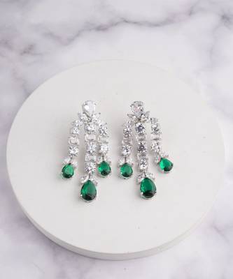 Silver plated emerald green chandelier drop earrings 1