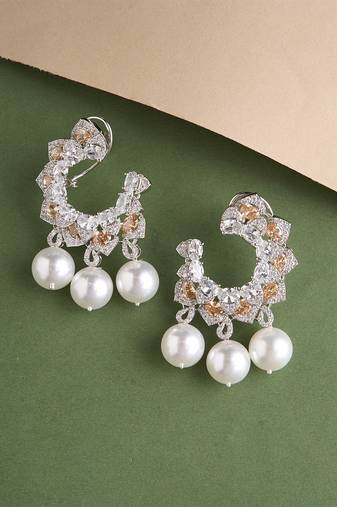 Silver plated white chandelier pearl earrings