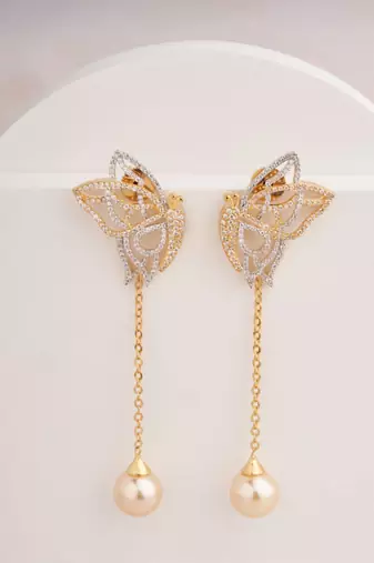 Golden linear chain drop earrings