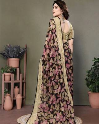 Black chiffon printed saree with blouse 3