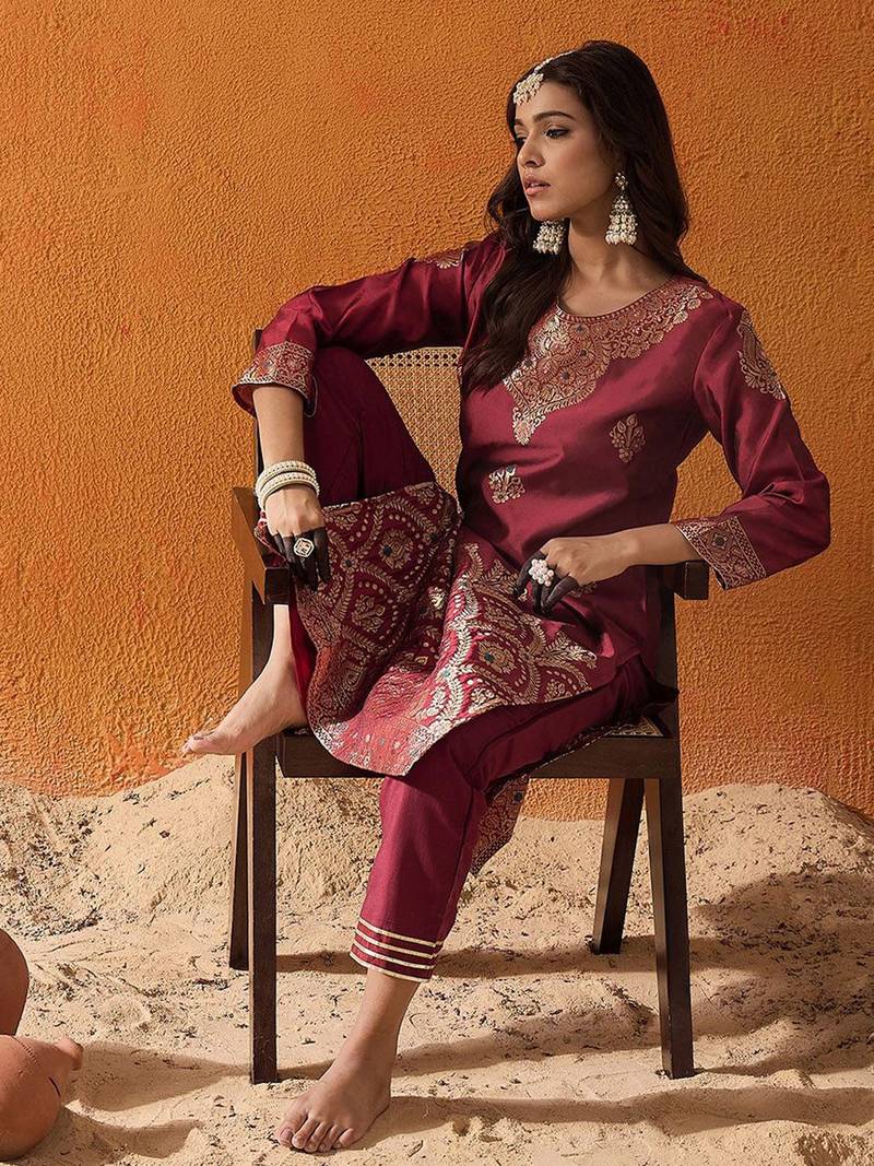 Maroon Floral Woven Design Straight Kurta with Trousers