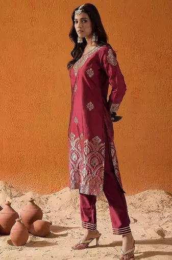 Maroon Floral Woven Design Straight Kurta with Trousers