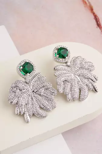 Silver plated emerald green stone drop earrings