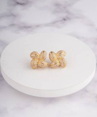 Golden interwoven knot stud earrings 1