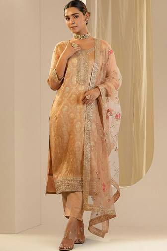 Women Regular Kurta with Trousers & With Dupatta