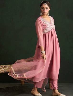 Mauve Paisley Embroidered V-Neck Georgette A-Line Kurta with Trousers & Dupatta 7