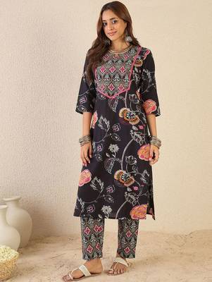 Floral Printed Notch Neck Pure Cotton Straight Kurta With Trousers 6