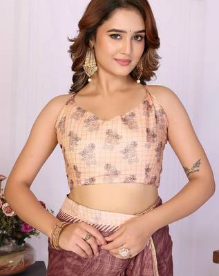 Burgundy linen  saree with blouse 5