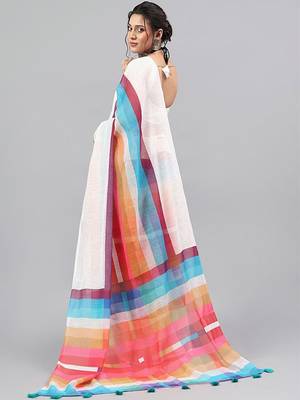 White linen printed saree with blouse 5