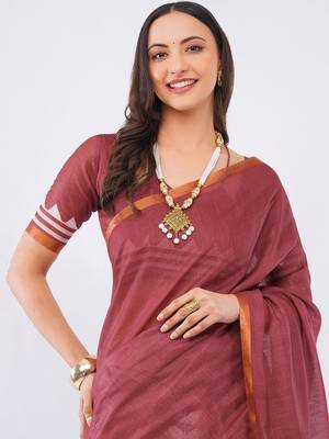 Maroon pure linen printed saree with blouse 2