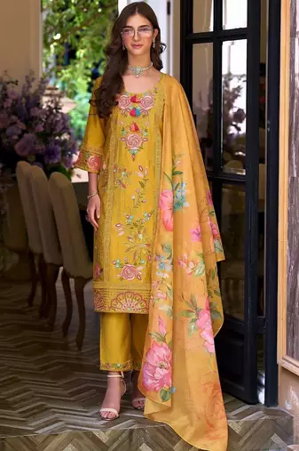 Women Floral Embroidered Regular Thread Work Kurta with Trousers & With Dupatta