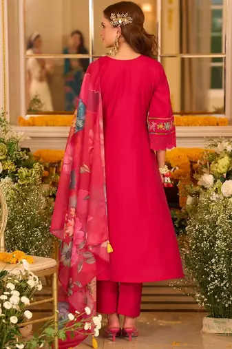 Women Ethnic Motifs Embroidered Regular Thread Work Kurta with Trousers & With Dupatta