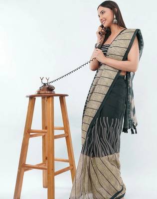 Black linen striped saree with blouse 3