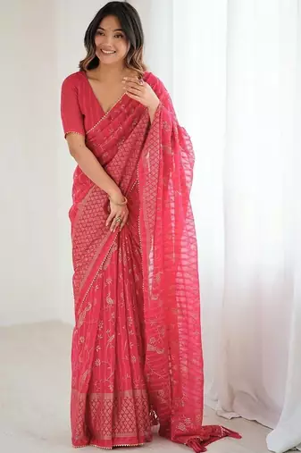 Red pure georgette printed saree with blouse