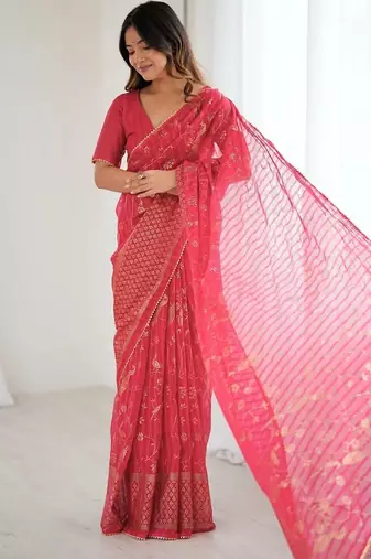 Red pure georgette printed saree with blouse
