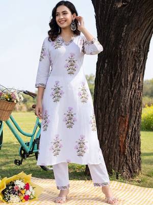 Women Floral Printed Regular Pure Cotton Kurta with Trousers 5