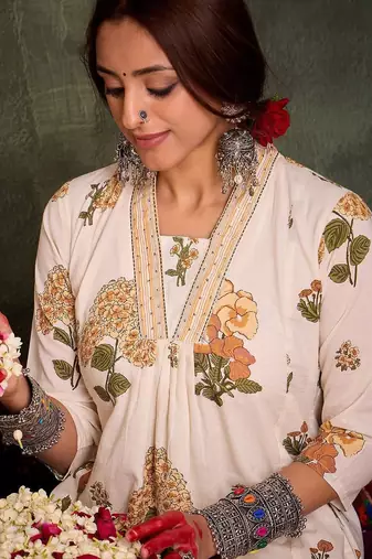 Floral Printed Pure Cotton V-Neck A-Line Kurta With Palazzos