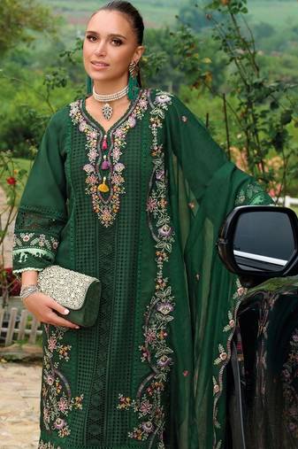 Women Floral Embroidered Regular Thread Work Kurta with Trousers & With Dupatta