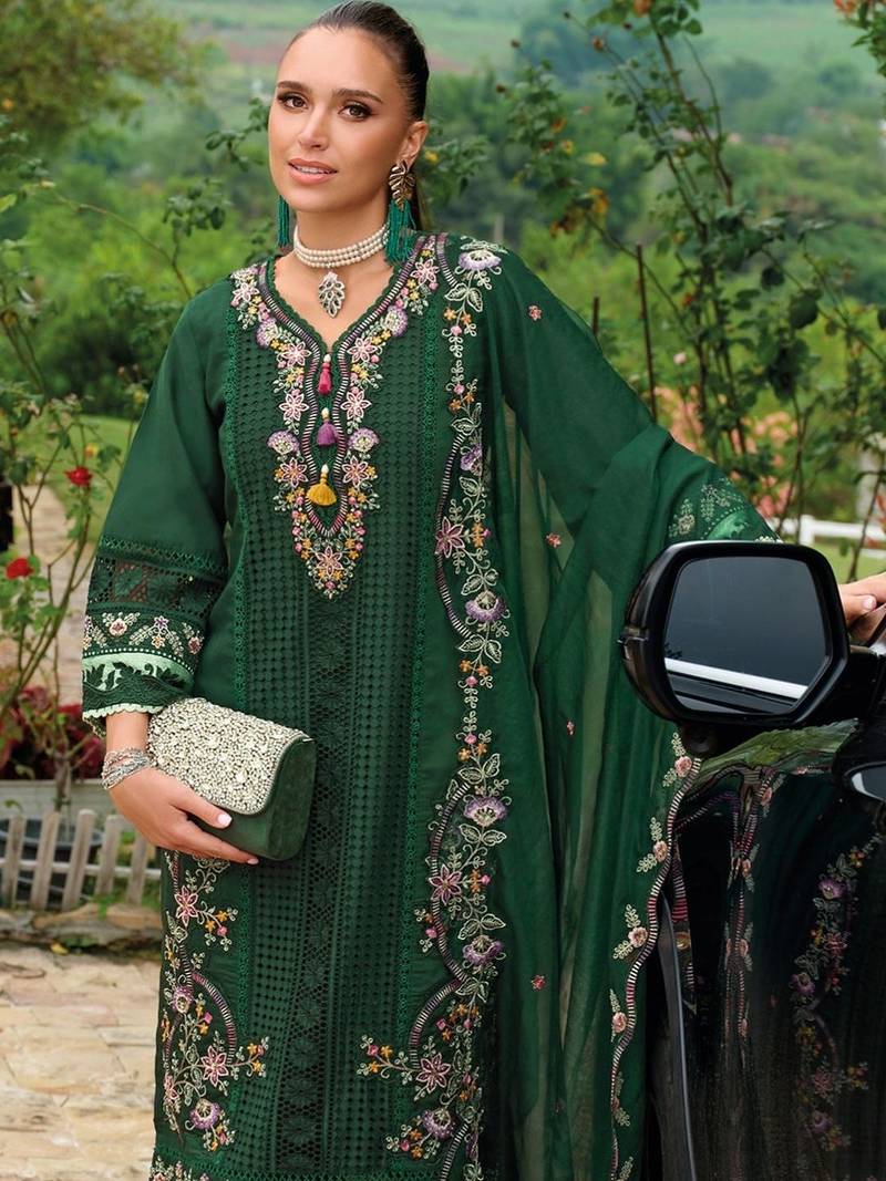 Women Floral Embroidered Regular Thread Work Kurta with Trousers & With Dupatta