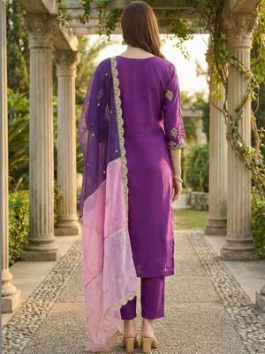 Women Ethnic Motifs Embroidered Regular Thread Work Kurta with Trousers & With Dupatta 3