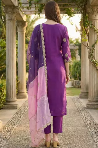 Women Ethnic Motifs Embroidered Regular Thread Work Kurta with Trousers & With Dupatta