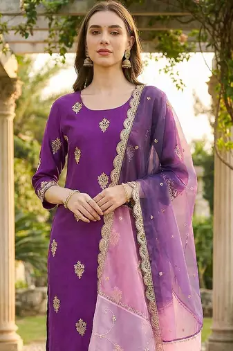 Women Ethnic Motifs Embroidered Regular Thread Work Kurta with Trousers & With Dupatta