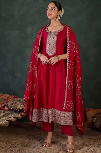 Women Ethnic Motifs Embroidered Sequinned Kurta with Trousers & With Dupatta