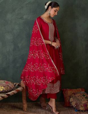 Women Ethnic Motifs Embroidered Sequinned Kurta with Trousers & With Dupatta 3