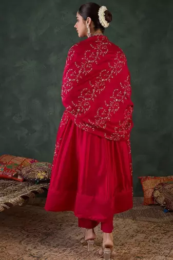 Women Ethnic Motifs Embroidered Sequinned Kurta with Trousers & With Dupatta