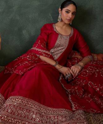 Women Ethnic Motifs Embroidered Sequinned Kurta with Trousers & With Dupatta 6