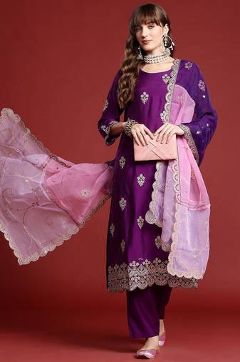 Ethnic Motifs Embroidered Kurta With Trousers & Dupatta