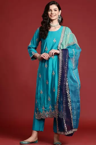 Ethnic Motifs Embroidered Sequinned Kurta With Trousers & Dupatta