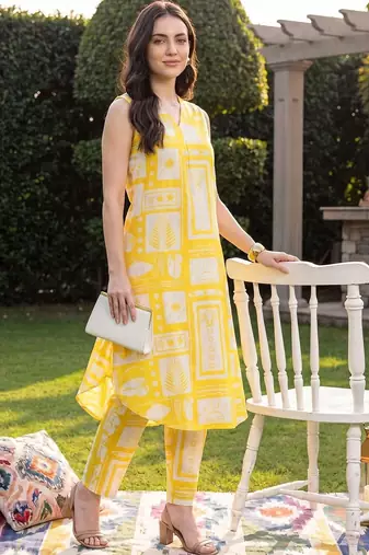 Women Printed Regular Pure Cotton Kurta with Trousers