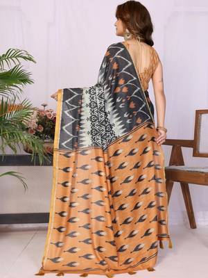 Black linen  saree with blouse 4