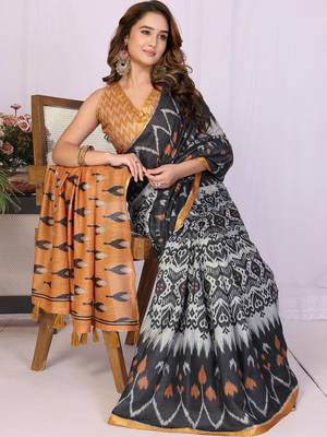 Black linen  saree with blouse 5