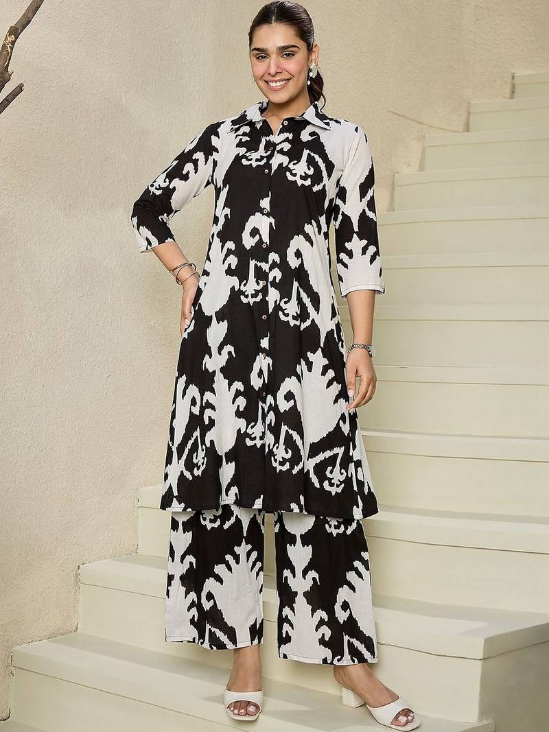 Women Printed Regular Cotton Kurta with Palazzos