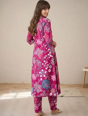 Women Floral Printed Regular Pure Cotton Kurta with Trousers 5