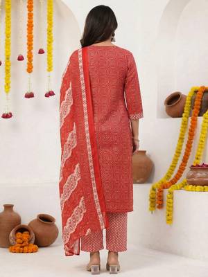 Women Ethnic Motifs Printed Regular Thread Work Pure Cotton Kurta with Trousers & With Dupatta 4