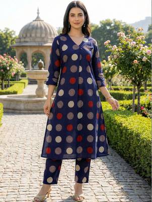 Women Ethnic Motifs Printed Regular Pure Cotton Kurta with Trousers 6