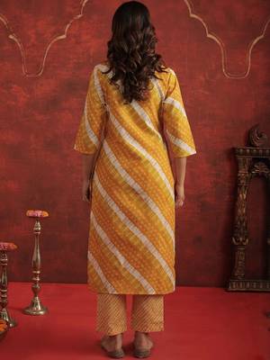 Women Printed Regular Thread Work Kurta with Trousers & With Dupatta 3