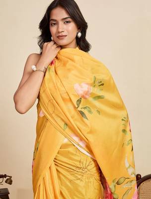Yellow silk blend printed saree with blouse 3