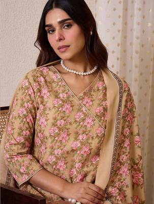 Floral Printed Straight Pure Cotton Kurta With Trousers & Dupatta 2