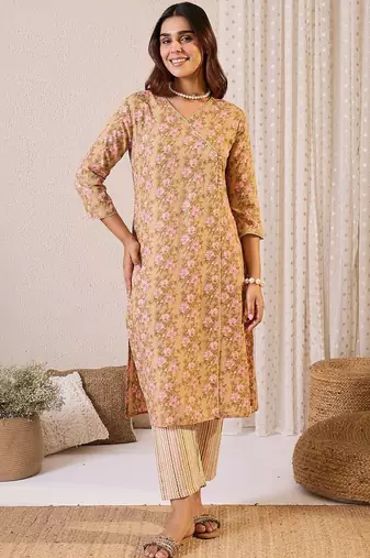 Floral Printed Straight Pure Cotton Kurta With Trousers & Dupatta