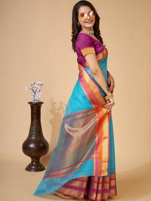 Turquoise silk blend woven design saree with blouse 2