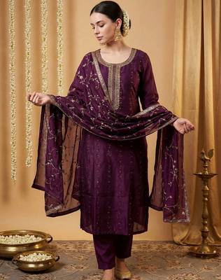 Women Ethnic Motifs Embroidered Regular Kurta with Trousers & With Dupatta 1